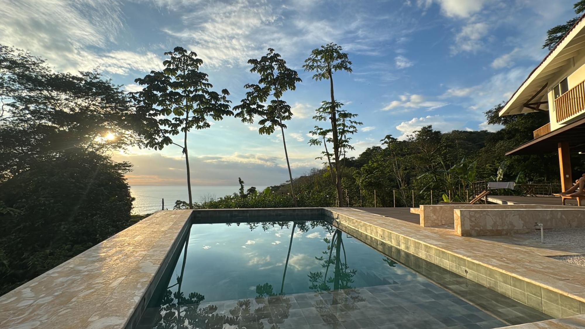 Casa Luna - Private Suites With Ocean View, Pool, Ac, Wifi Playa Santa Teresa  ภายนอก รูปภาพ